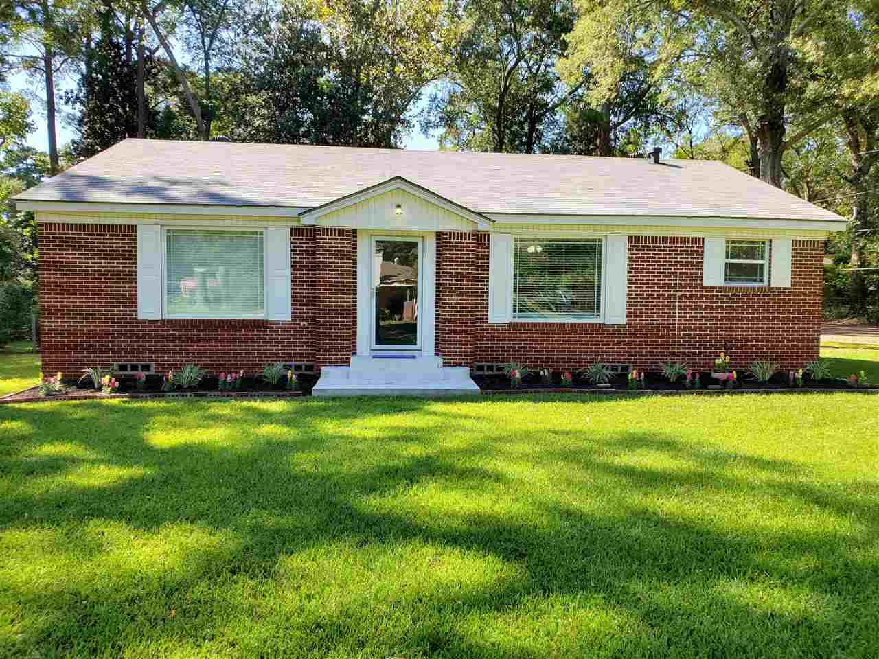 111 Pine St. - Photo 1