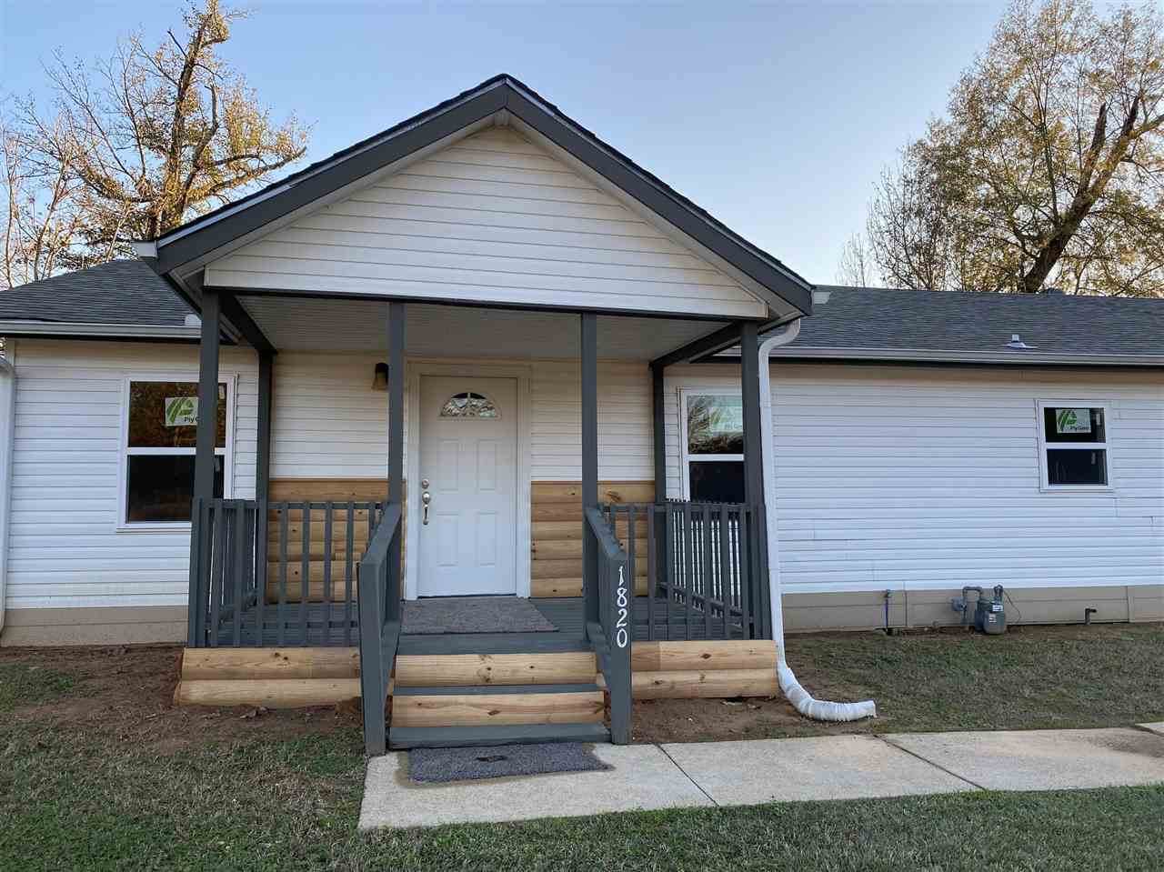 1820 24Th St - Photo 1