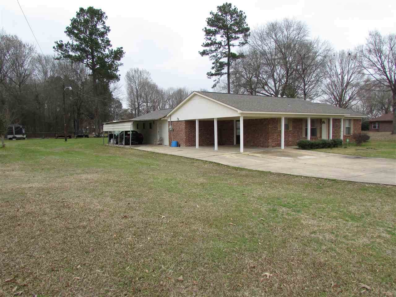 1094 Sherwood Forest - Photo 1