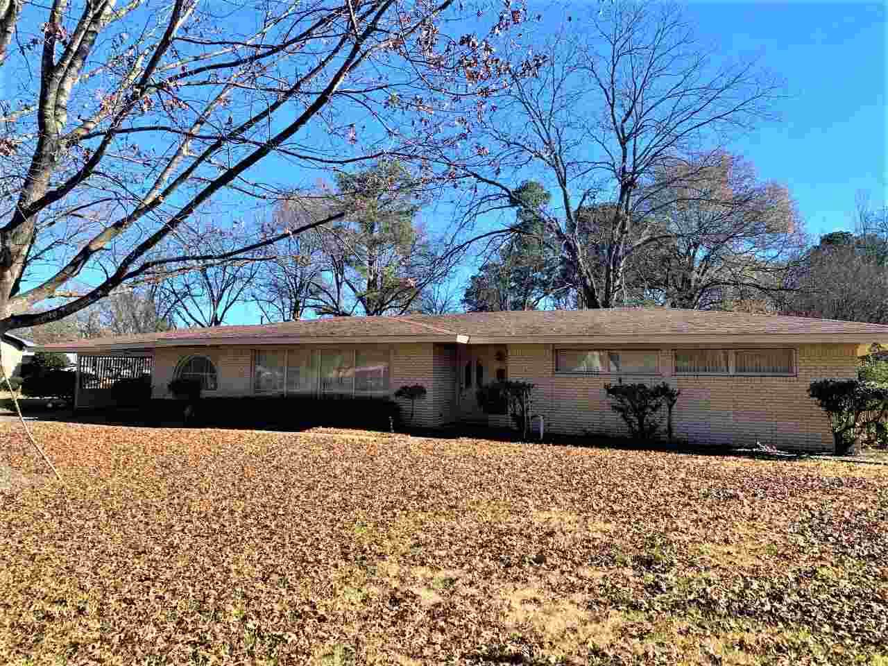 108 Davis St - Photo 1