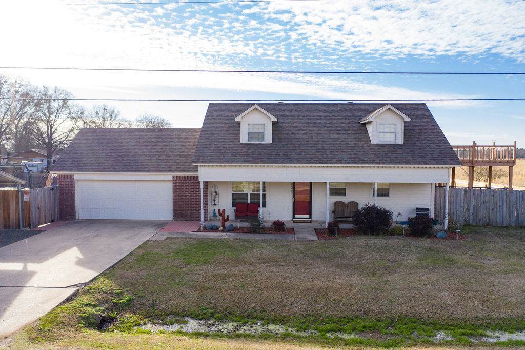 830 Bowie - Photo 1