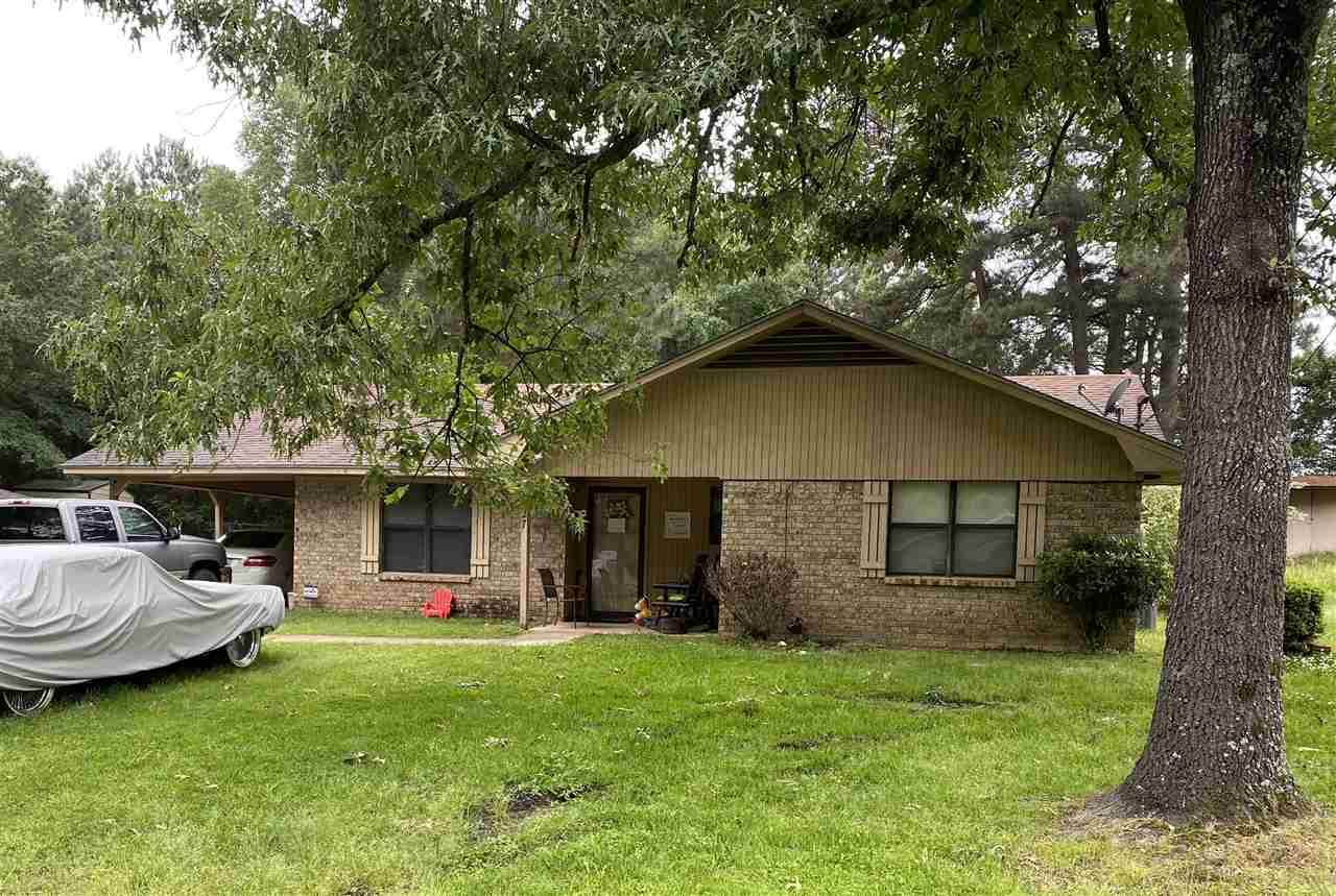 427 Johnson - Photo 1