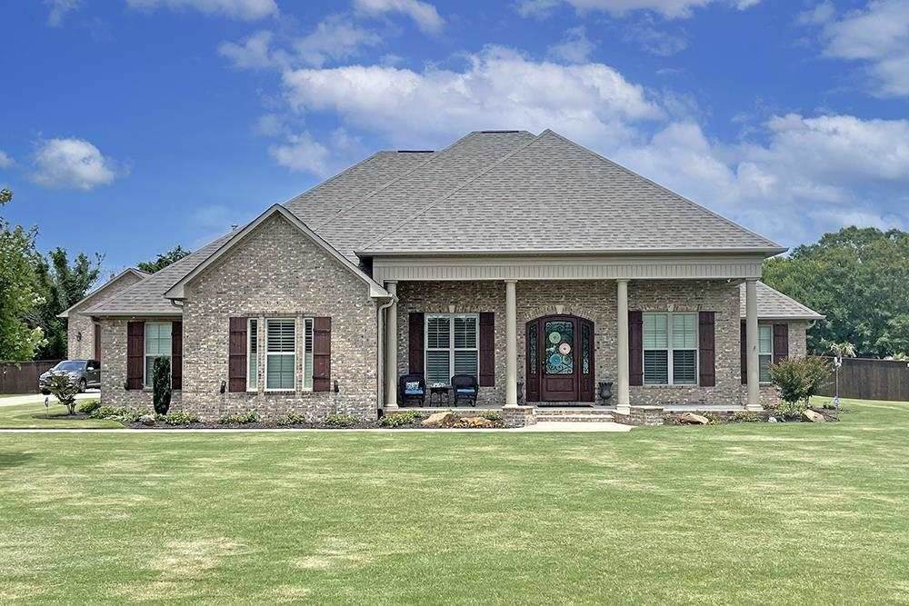 5008 Rochelle Ln - Photo 1