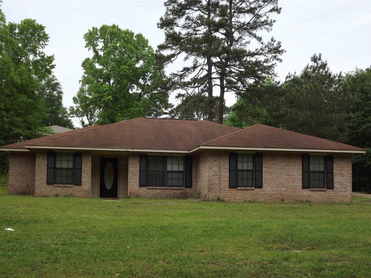966 Crestview Dr. - Photo 1