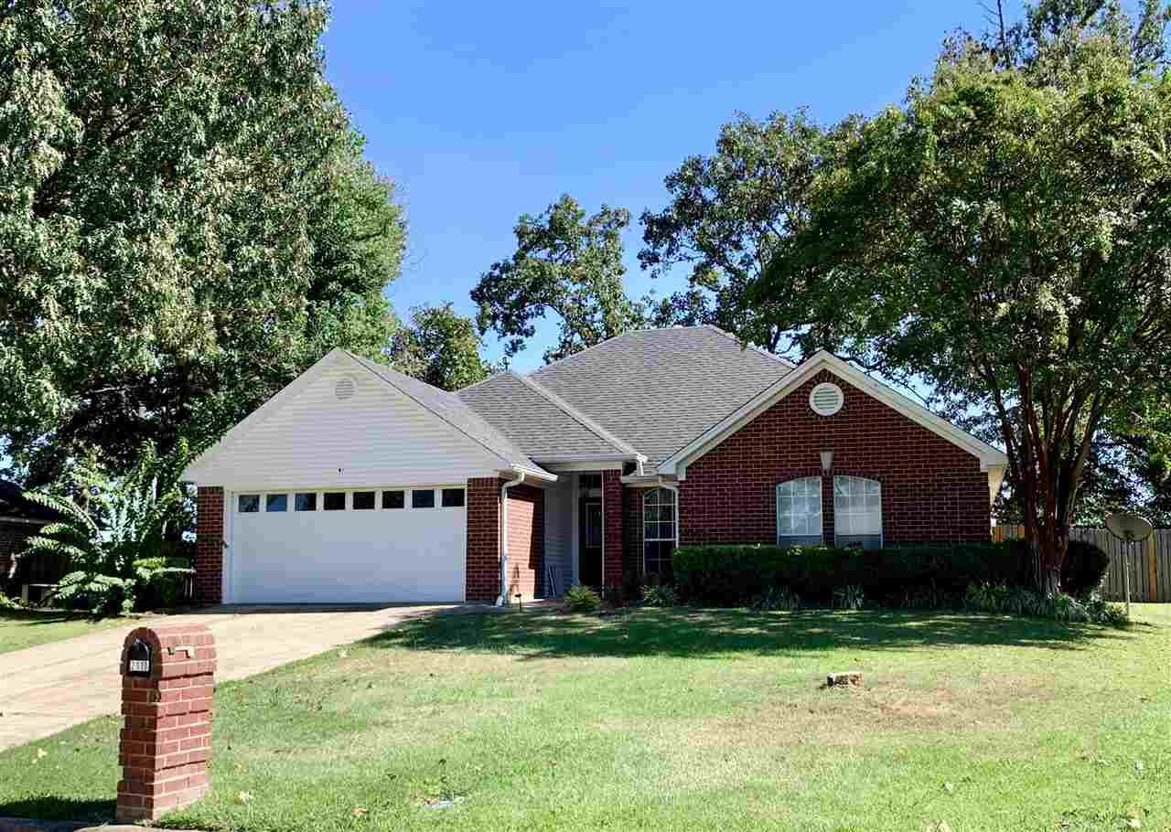 2110 Woodway Dr - Photo 1