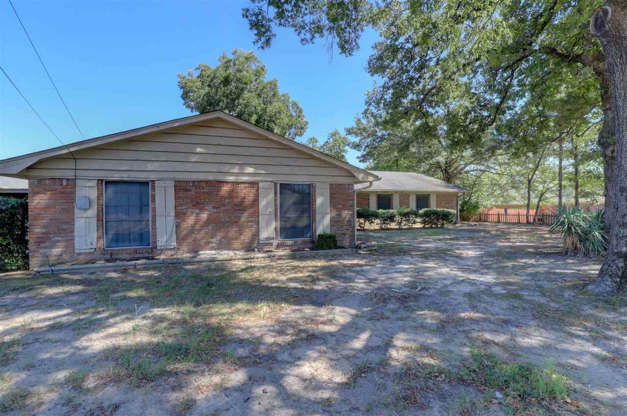 4418 Elizabeth St - Photo 1