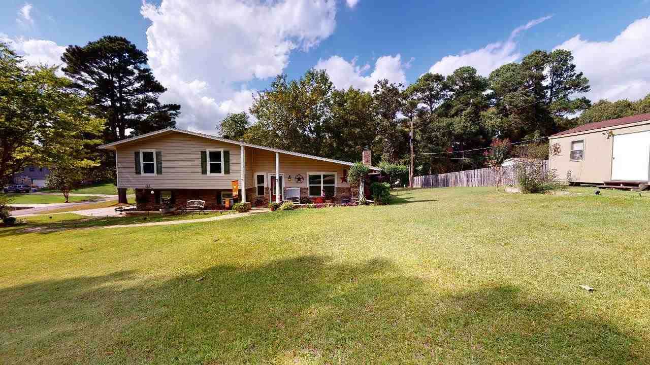 7 Pine Ridge Circle - Photo 1