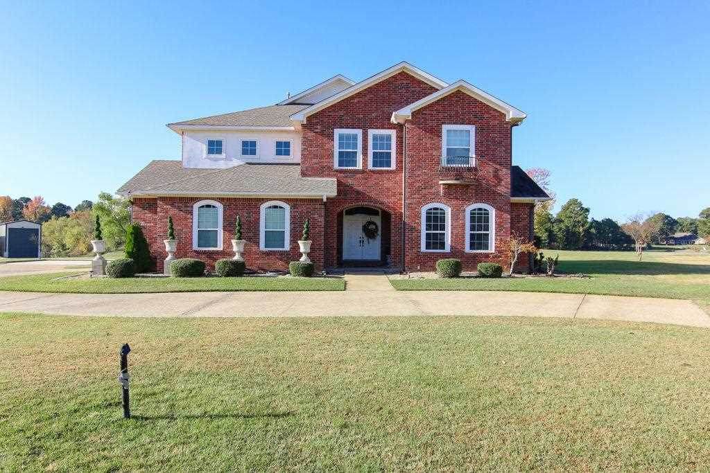 375 Beaver Lake Circle - Photo 1