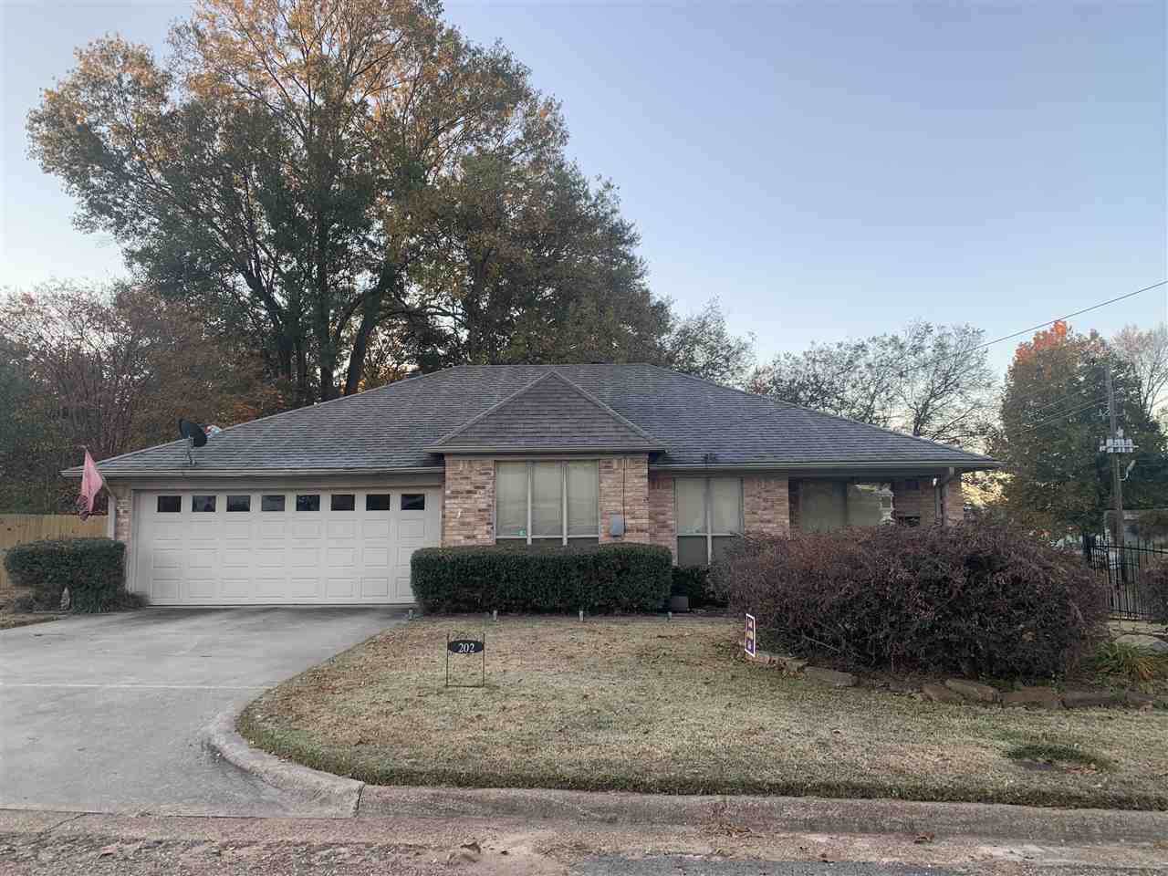 202 36Th St - Photo 1