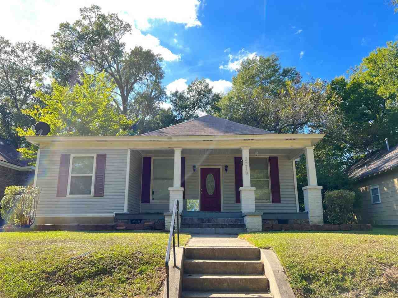 2215 Wood St - Photo 1