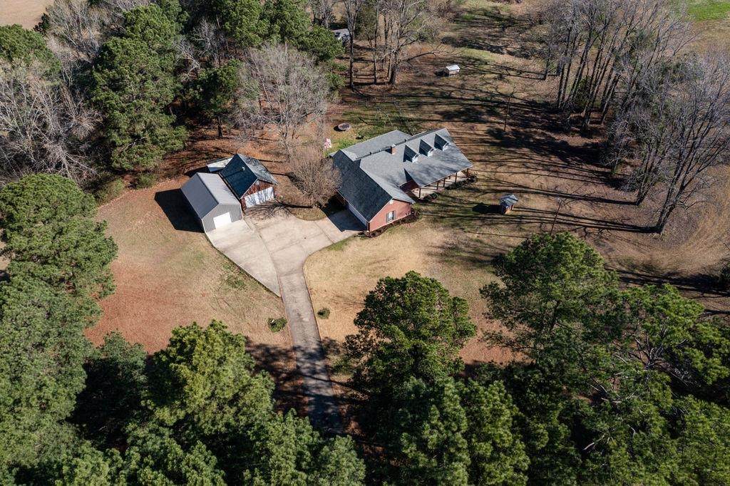 24 White Rd - Photo 1