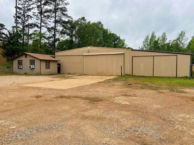 1405 Hwy 59 - Photo 1