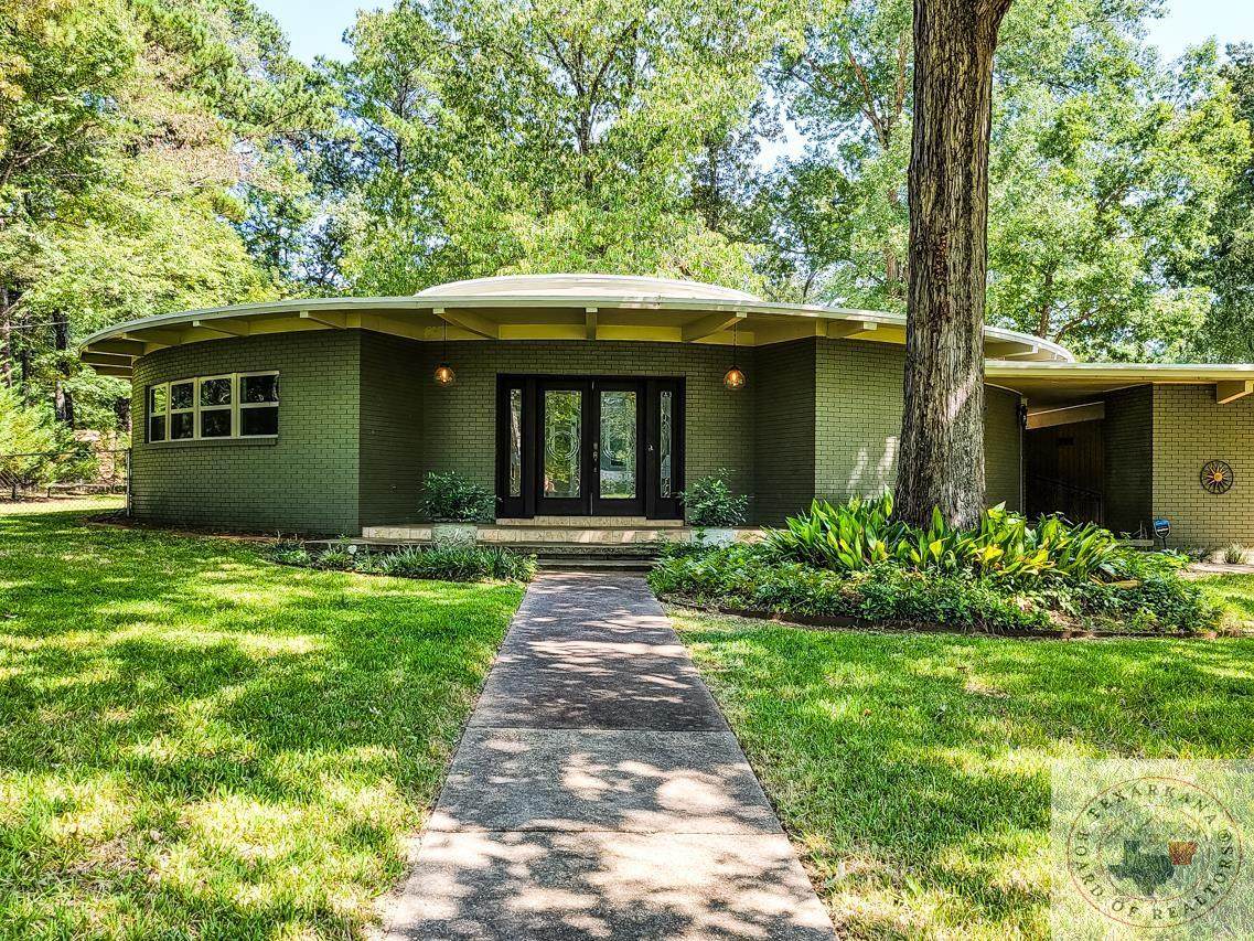 1906 Foster - Photo 1