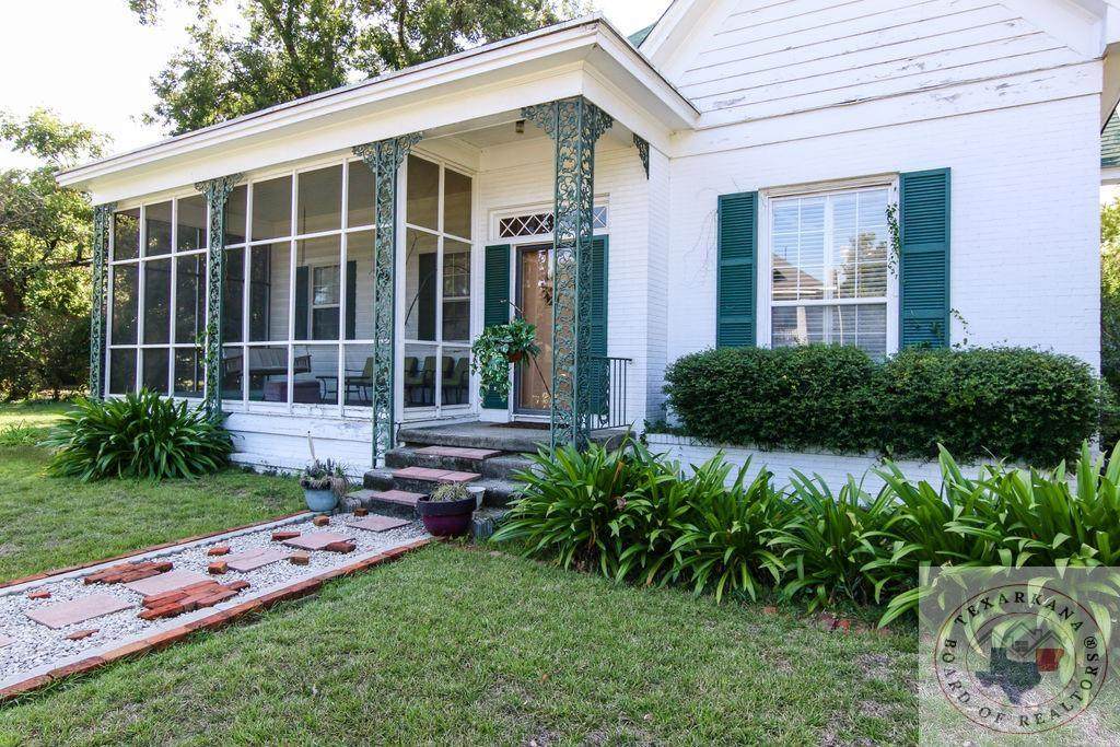 1619 County - Photo 1