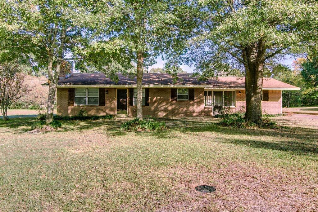 224 Marguerite Dr - Photo 1