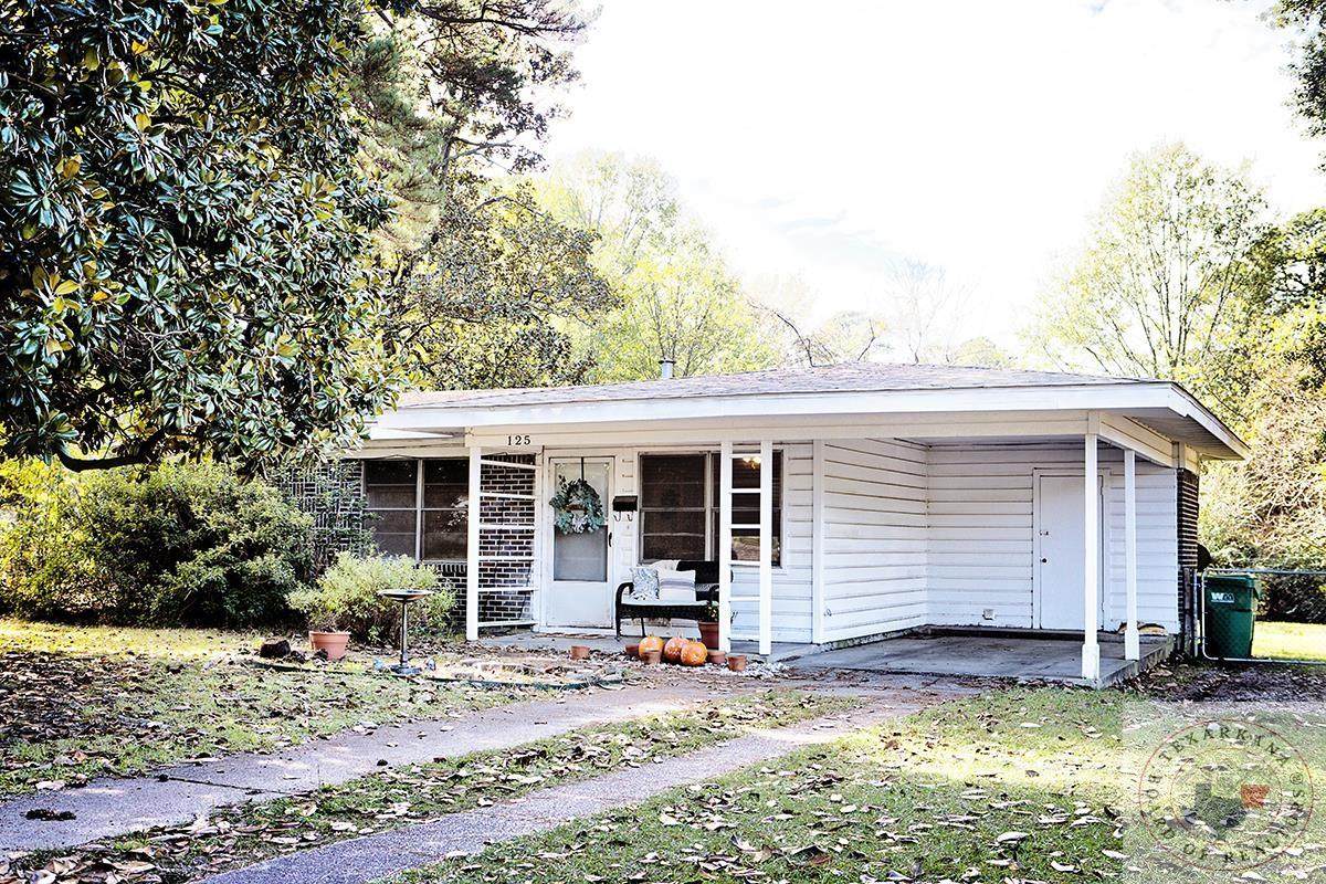 125 Park Circle - Photo 1