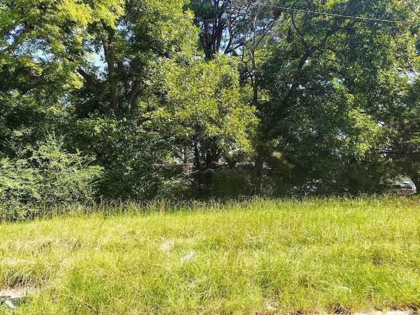 2218 18th - Photo 1