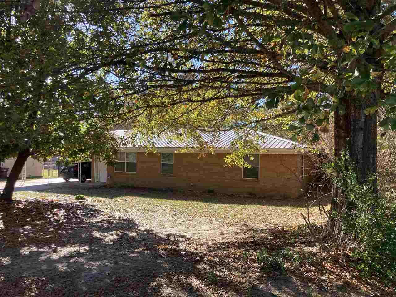 903 Mulberry St - Photo 1