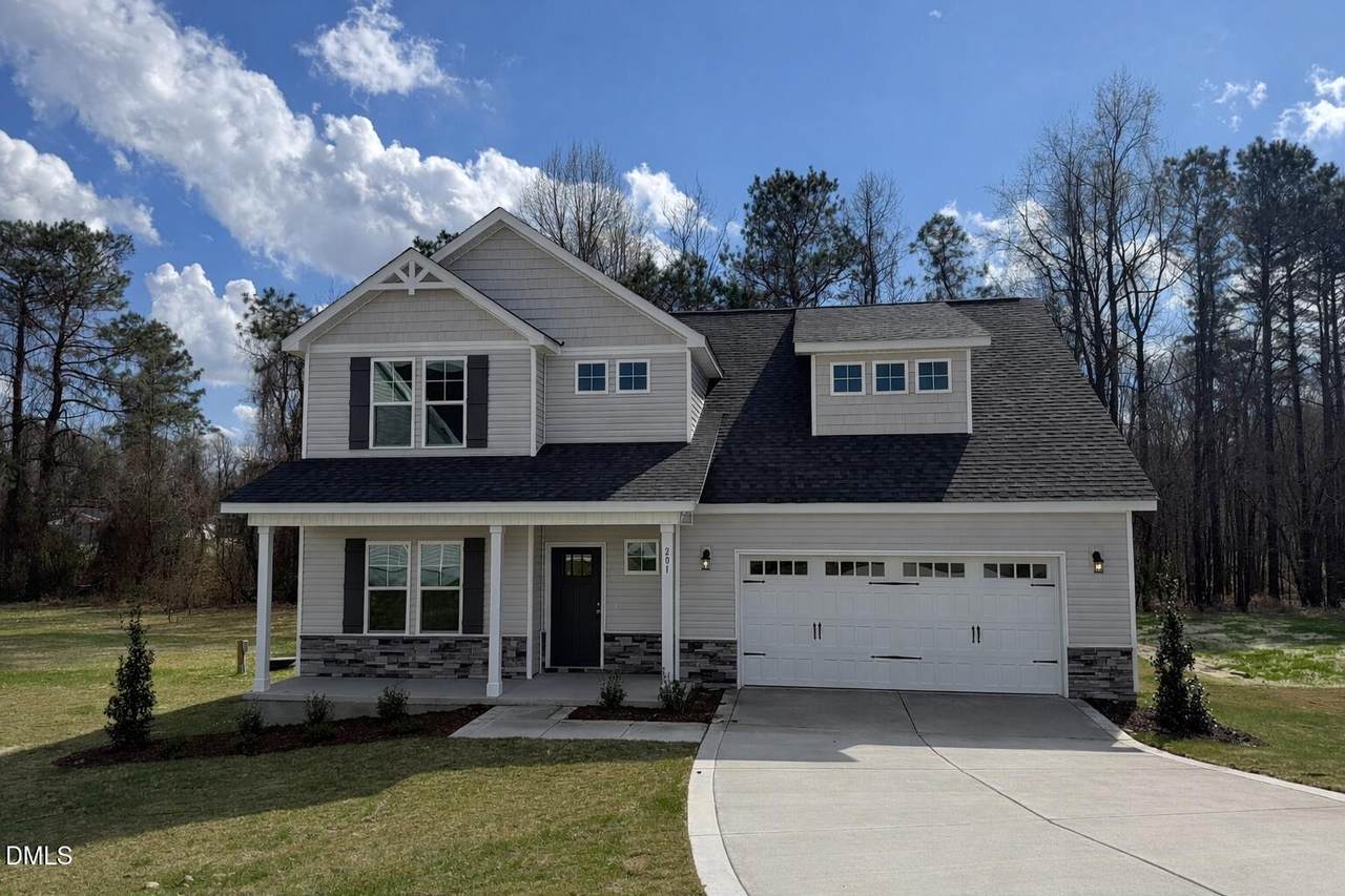 201 Tuskeegee Drive - Photo 1