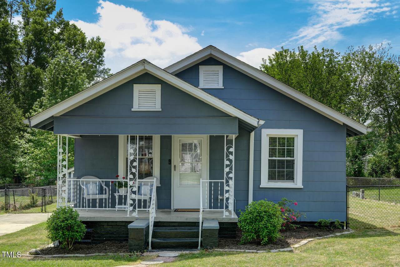 1542 Albright Avenue - Photo 1