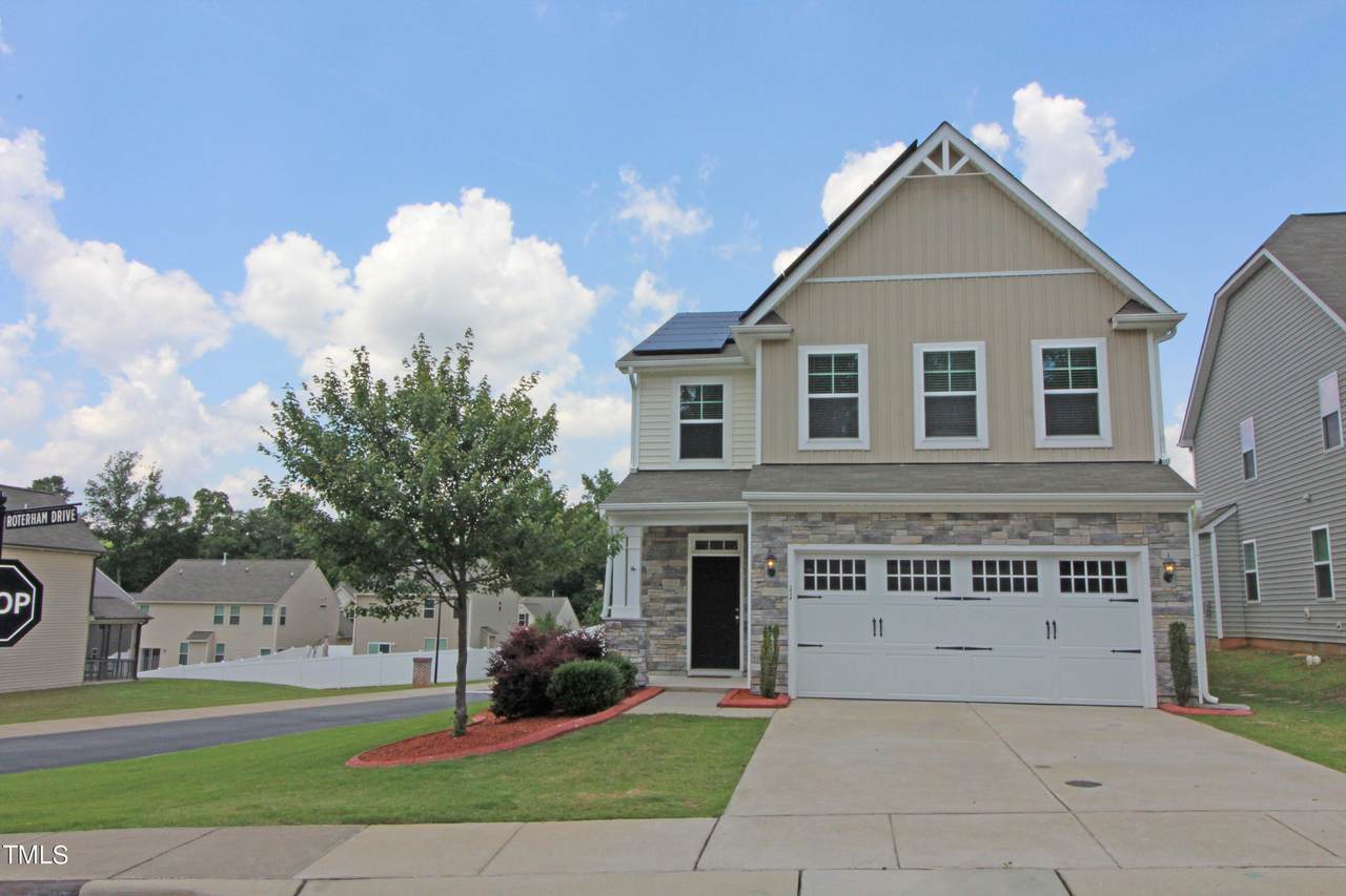 11 Roterham Drive - Photo 1