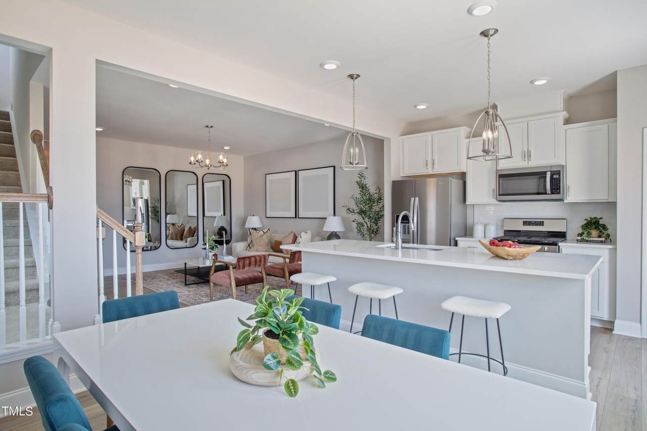 157 Hyacinth Lane - Photo 1