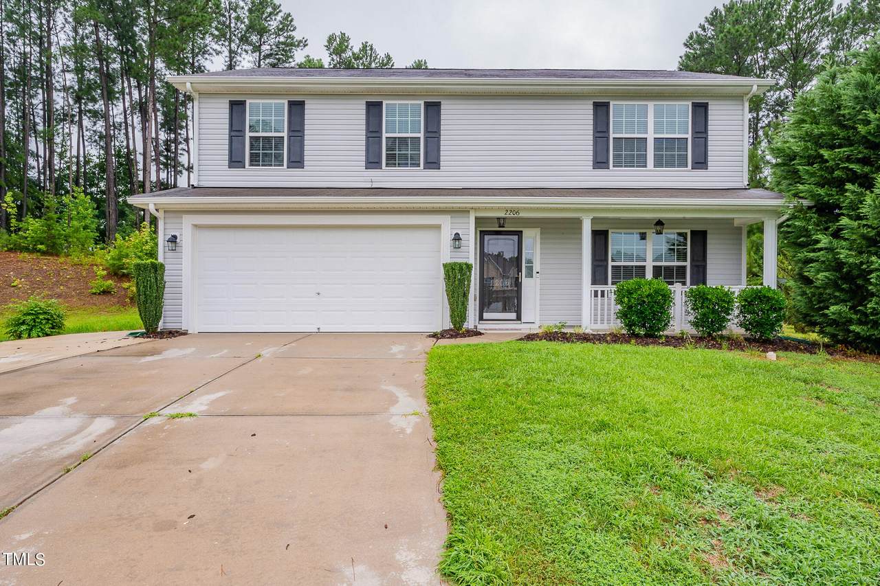 2206 Hyde Court - Photo 1