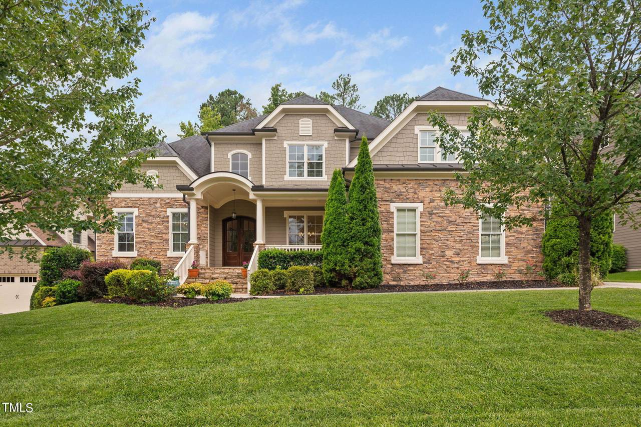 628 Rolling Springs Drive - Photo 1