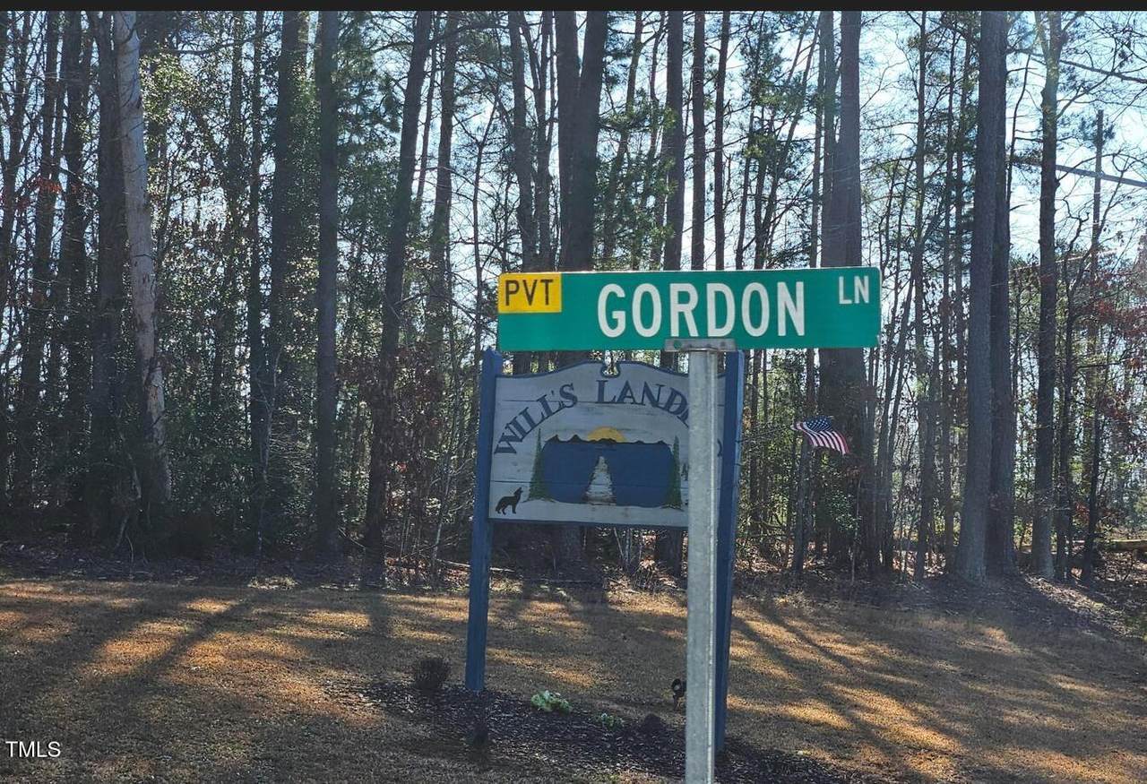 38 Gordon Lane - Photo 1