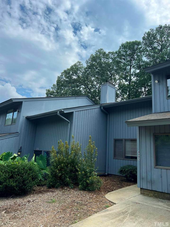 4305 Hunters Club Drive - Photo 1