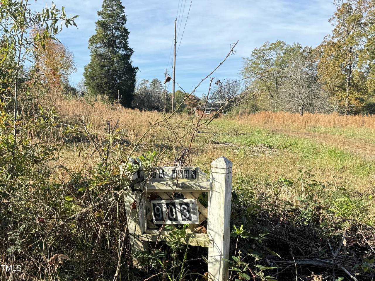 903 Hahn Road - Photo 1