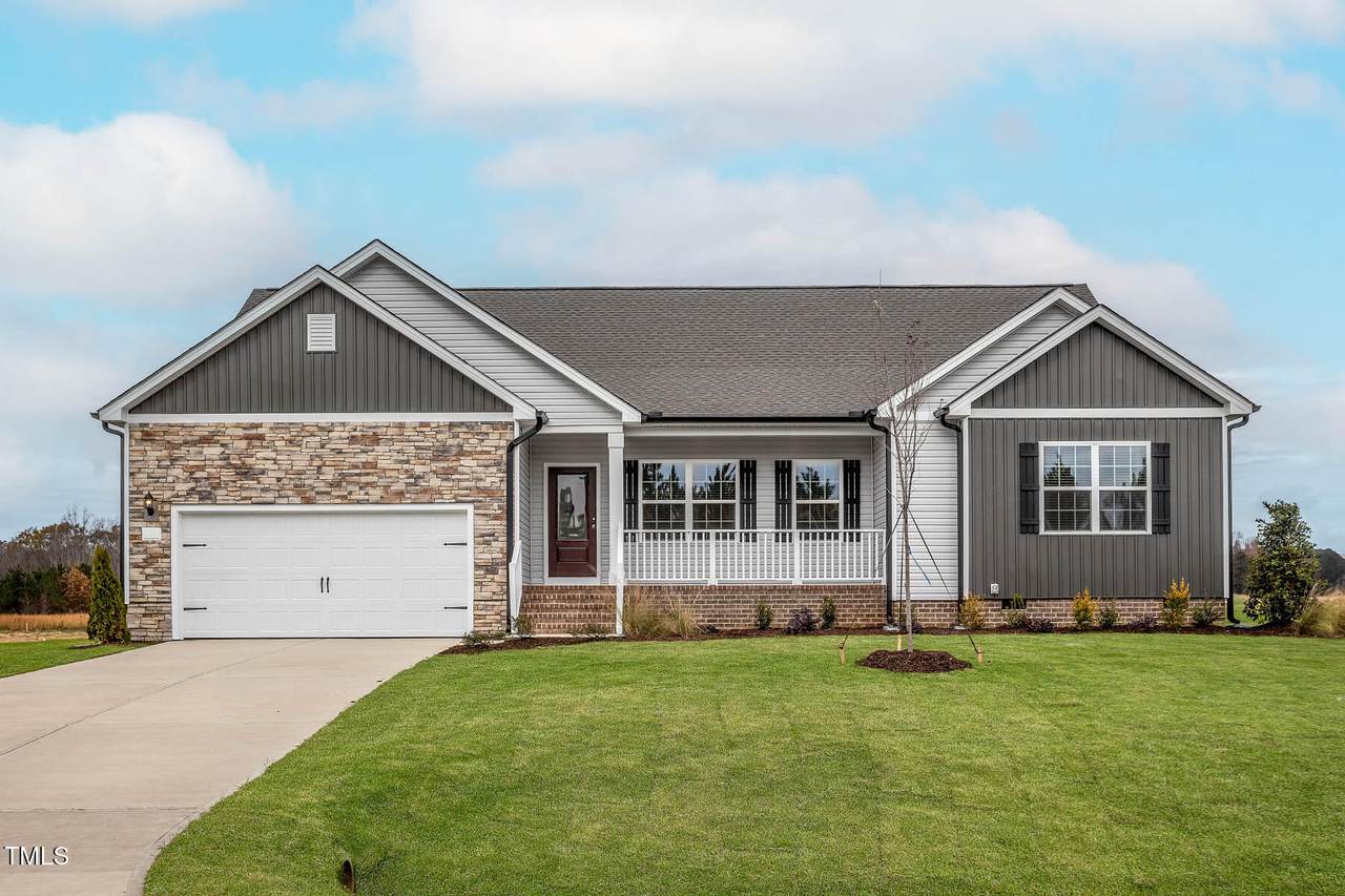 11300 International Drive - Photo 1