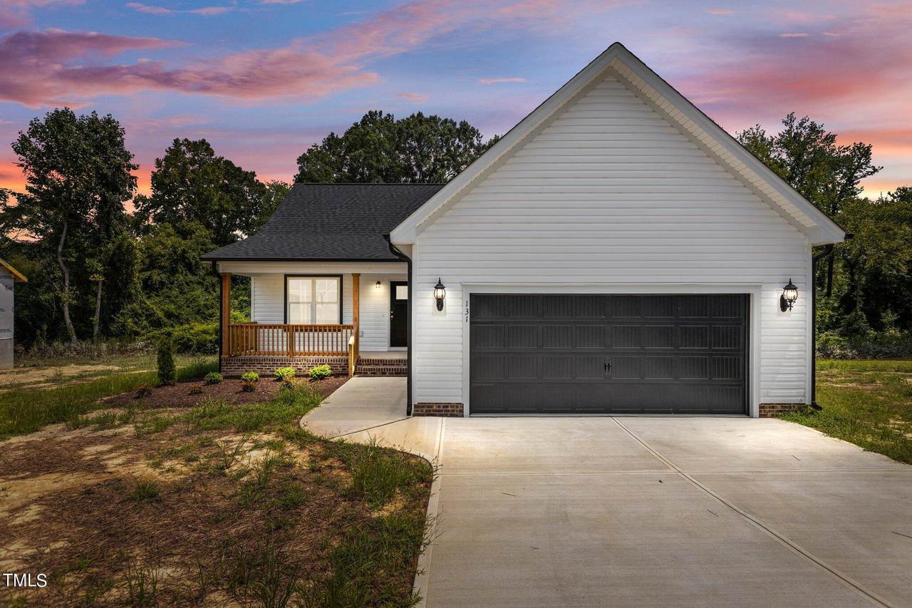 131 Tanglewood Drive - Photo 1