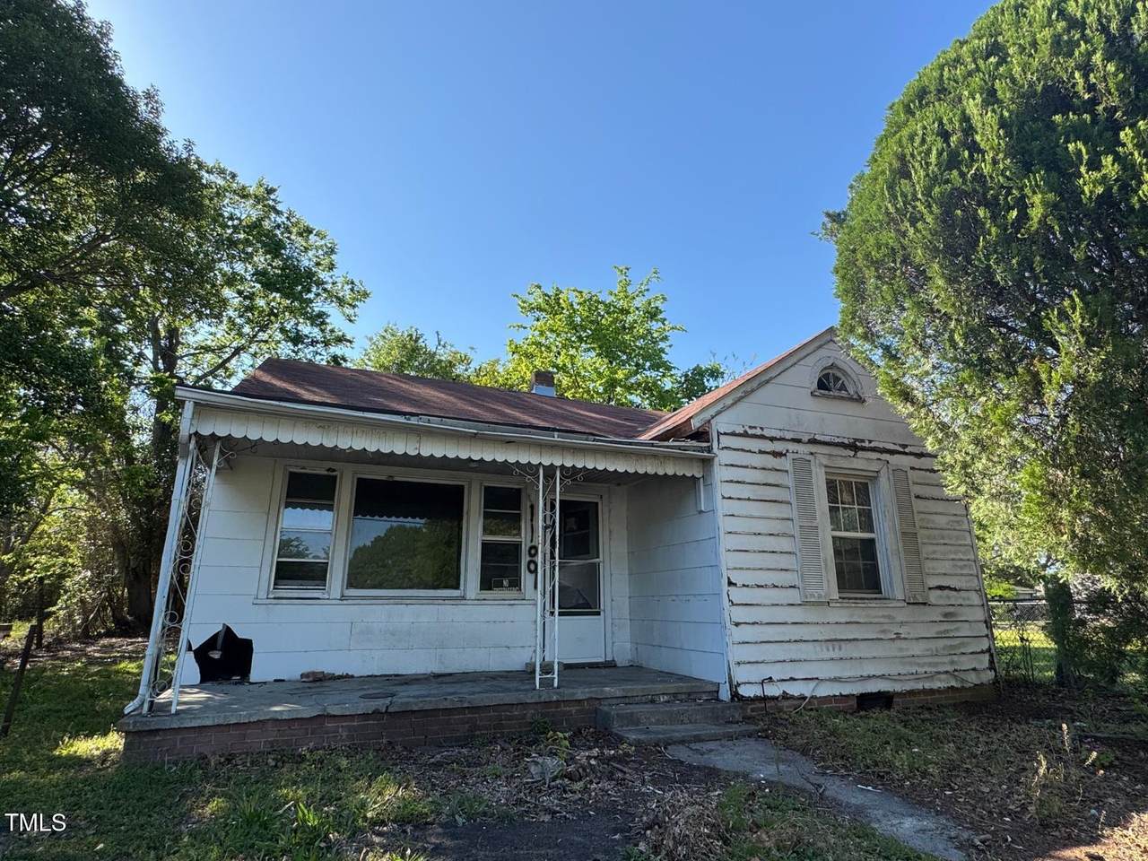 1109 James Street - Photo 1