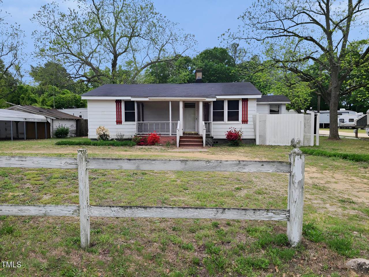 1657 Old Grantham Road - Photo 1