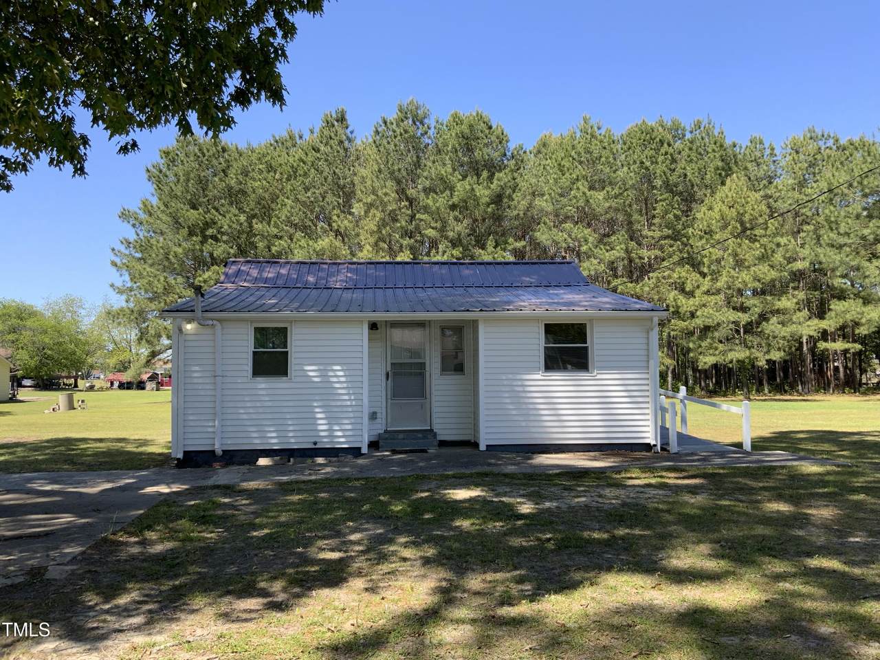 109 Revelle Park Lane - Photo 1