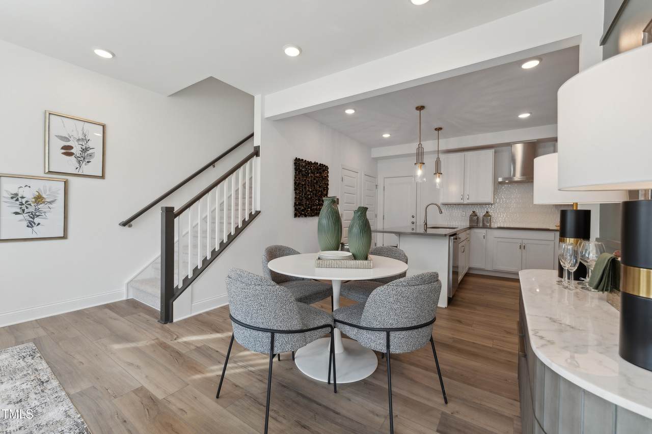 https://bt-photos.global.ssl.fastly.net/tmls/1280_boomver_1_10094351-2.jpg