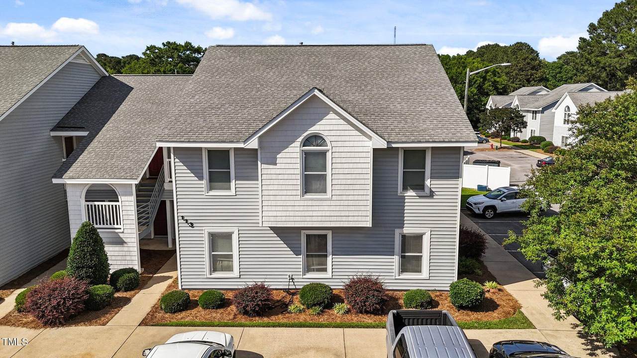 113 Victoria Court - Photo 1