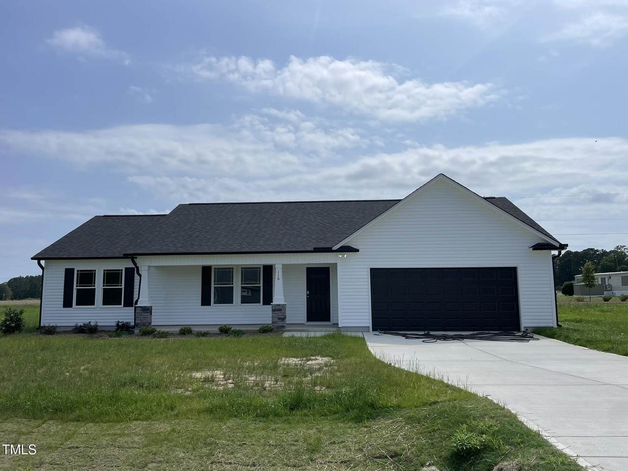 110 Coharie Drive - Photo 1