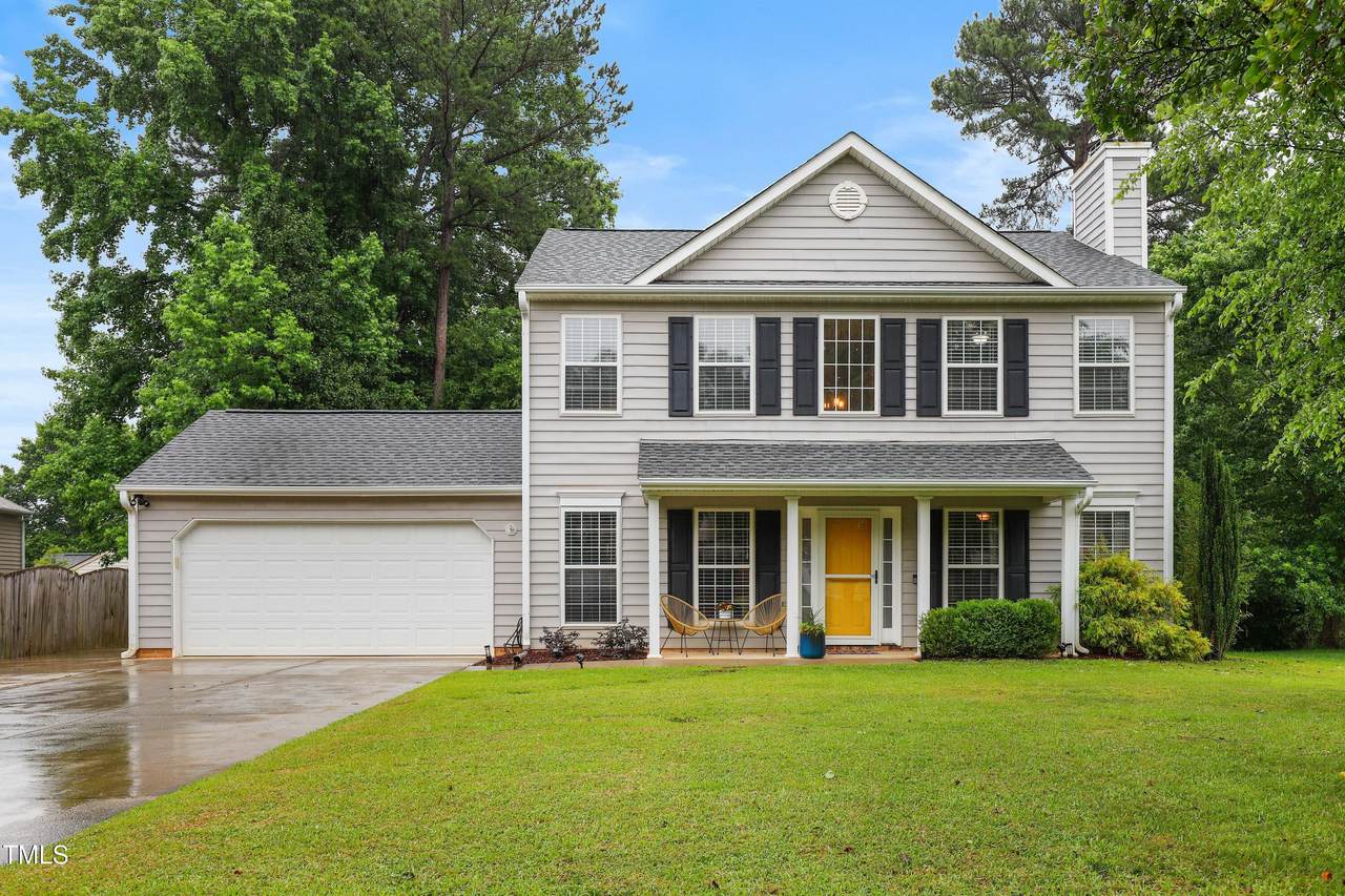 202 Stonecreek Drive - Photo 1
