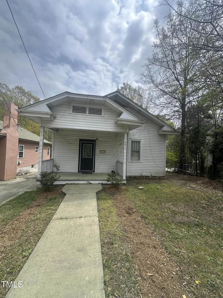 2511 Chapel Hill Road - Photo 1