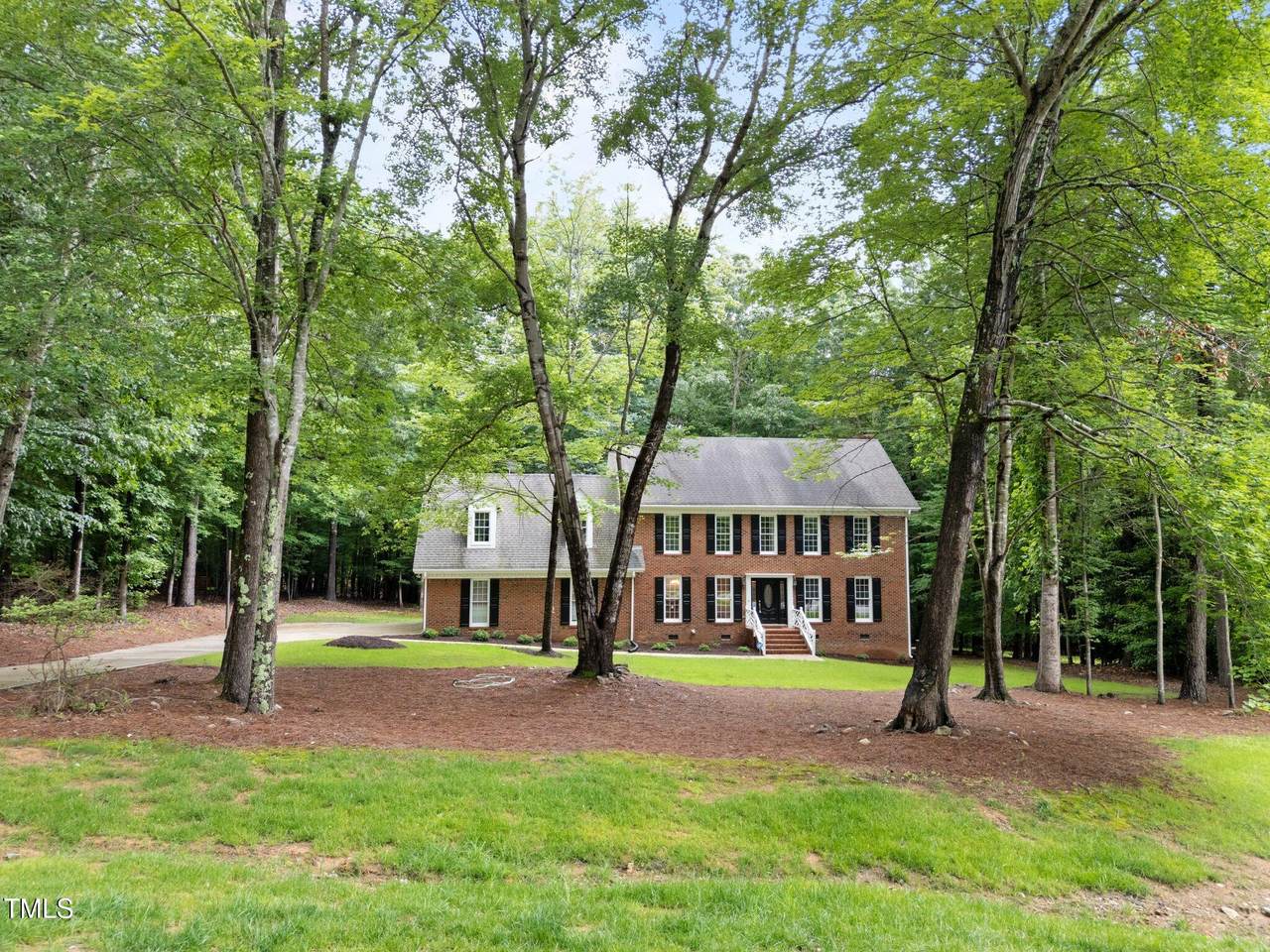 221 Jansmith Lane - Photo 1