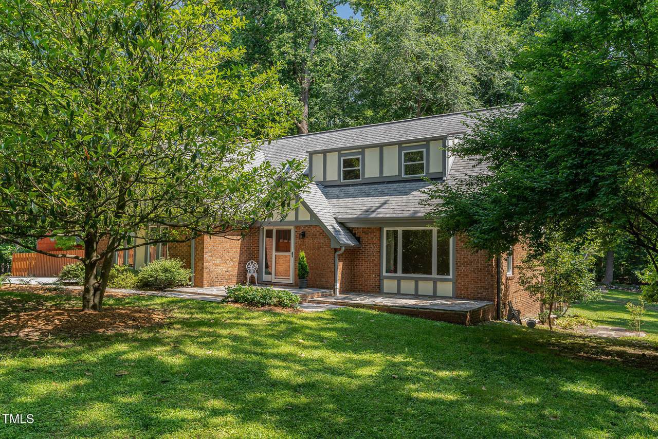 106 Wolfs Trail - Photo 1