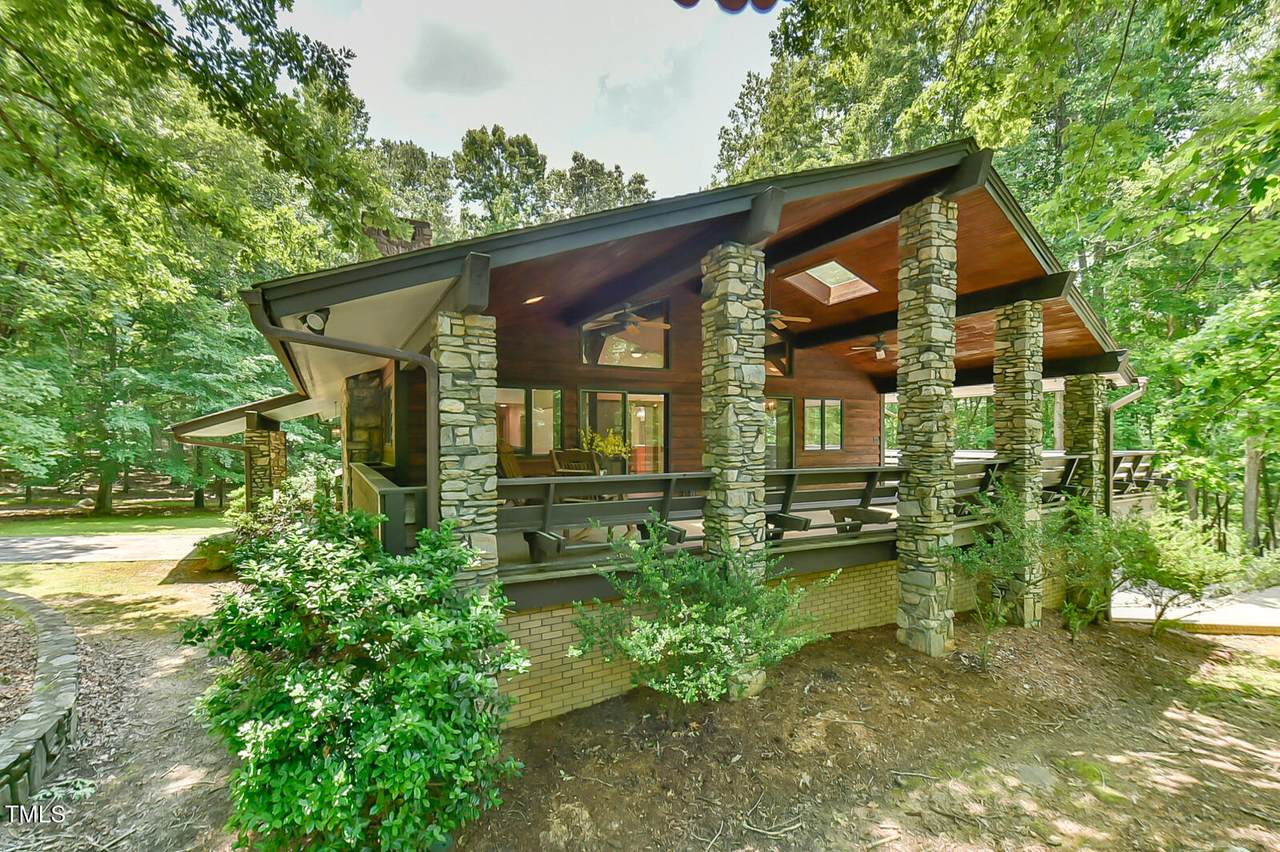 110 Wolfs Trail - Photo 1