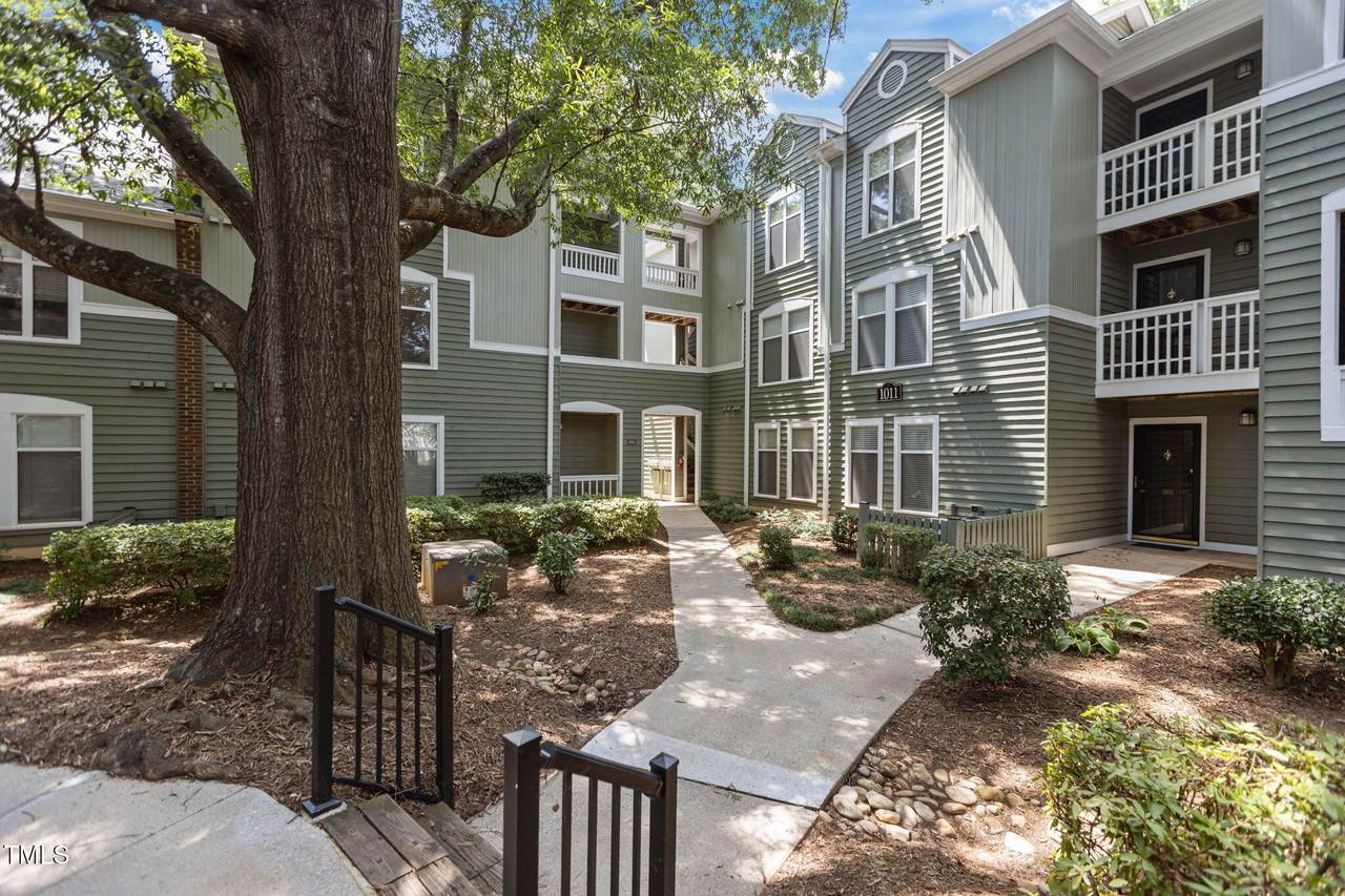 1011 Nicholwood Drive - Photo 1