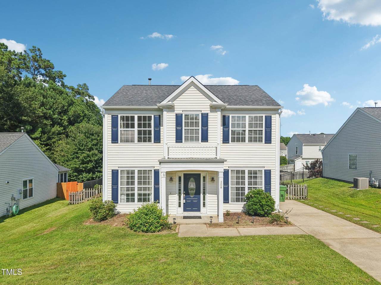 208 Weststone Boulevard - Photo 1