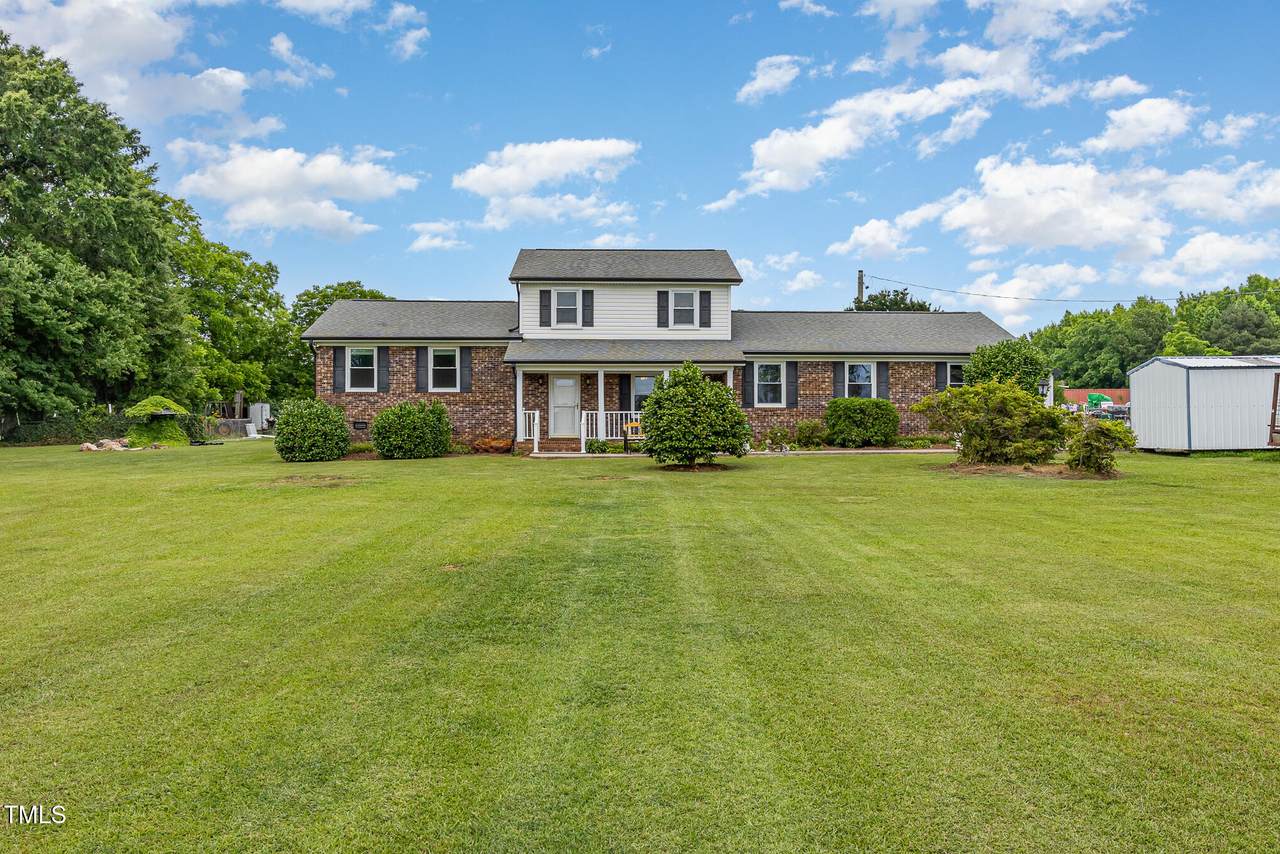 9558 Batten Road - Photo 1