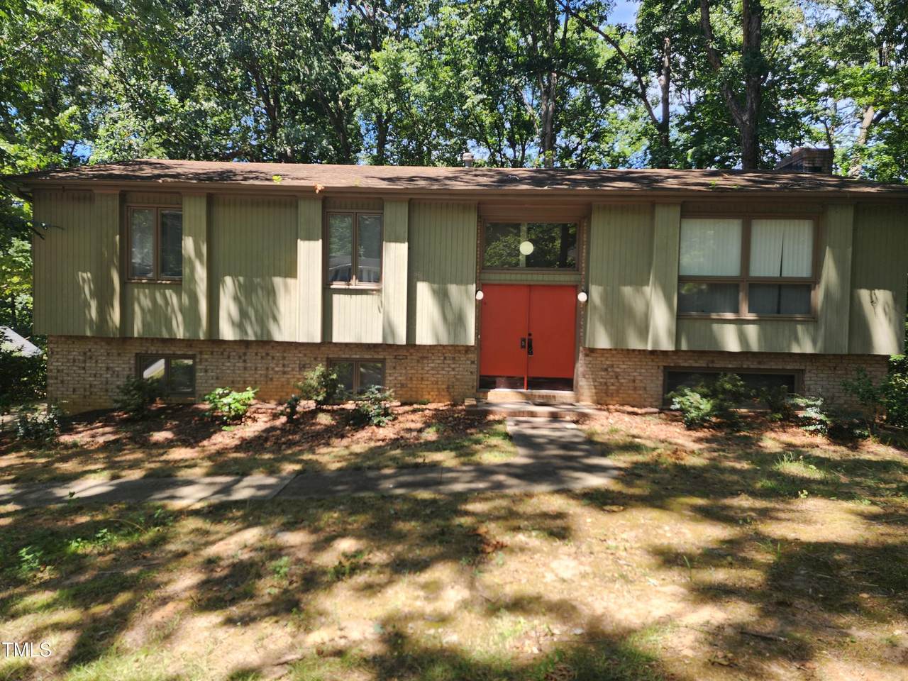 3304 Boulder Court - Photo 1