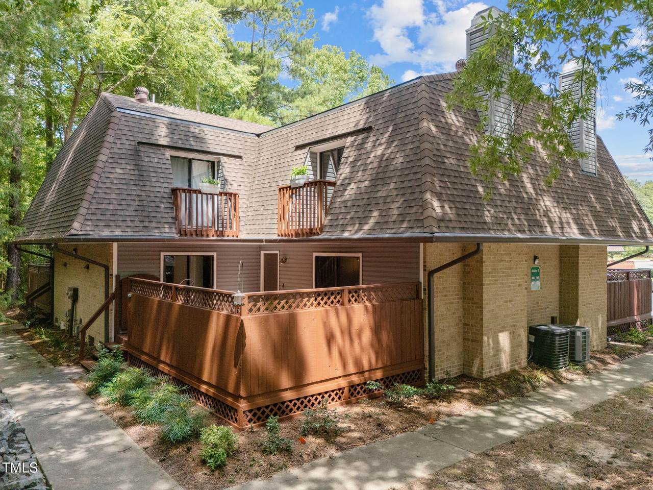 167 Springberry Lane - Photo 1