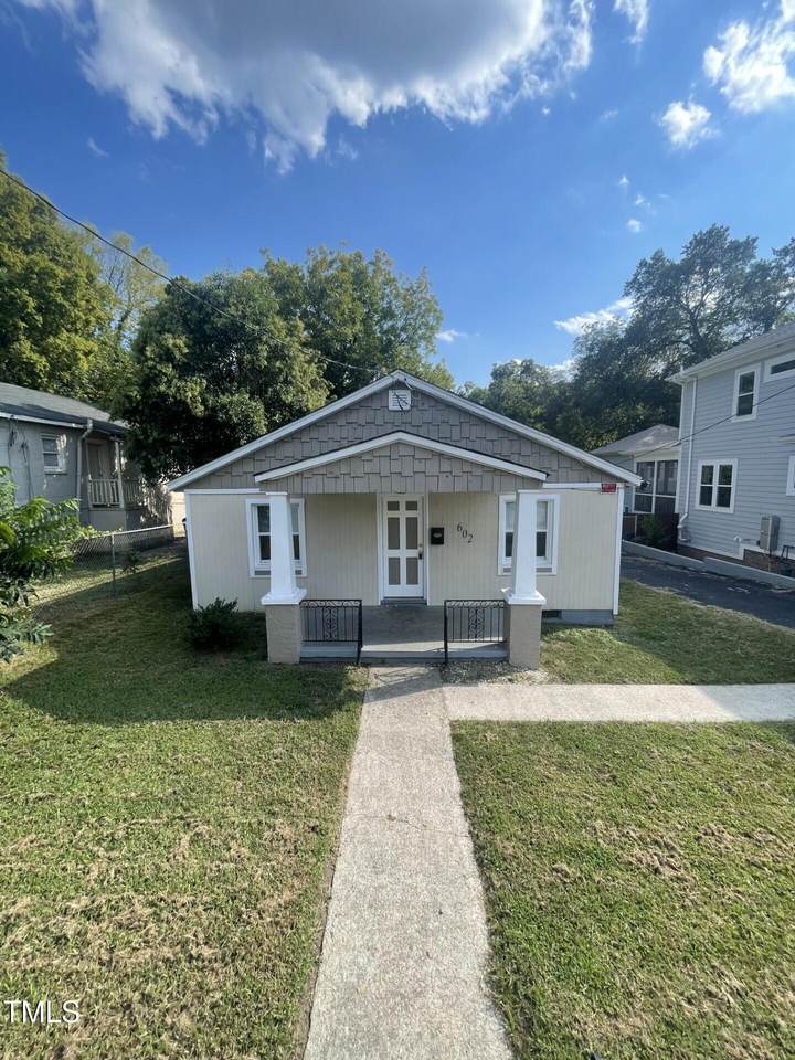 602 Bragg Street - Photo 1